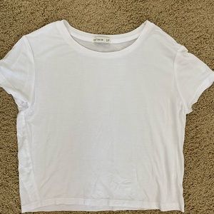 White tee shirt